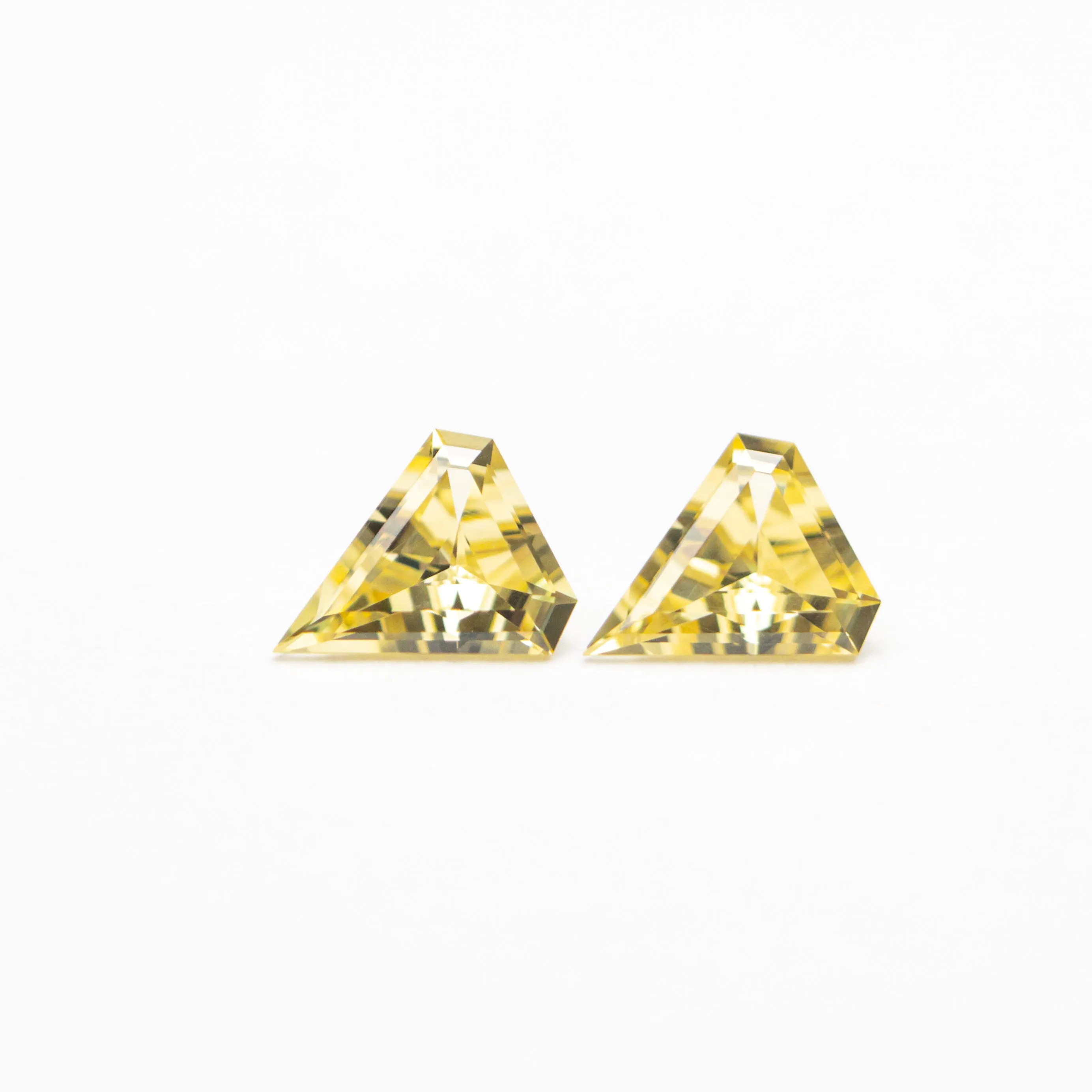 0.25cttw 2pc 4.03x3.51x1.68mm 3.97x3.46x1.67mm Shield Step Cut Sapphire Matching Pair 22796-01