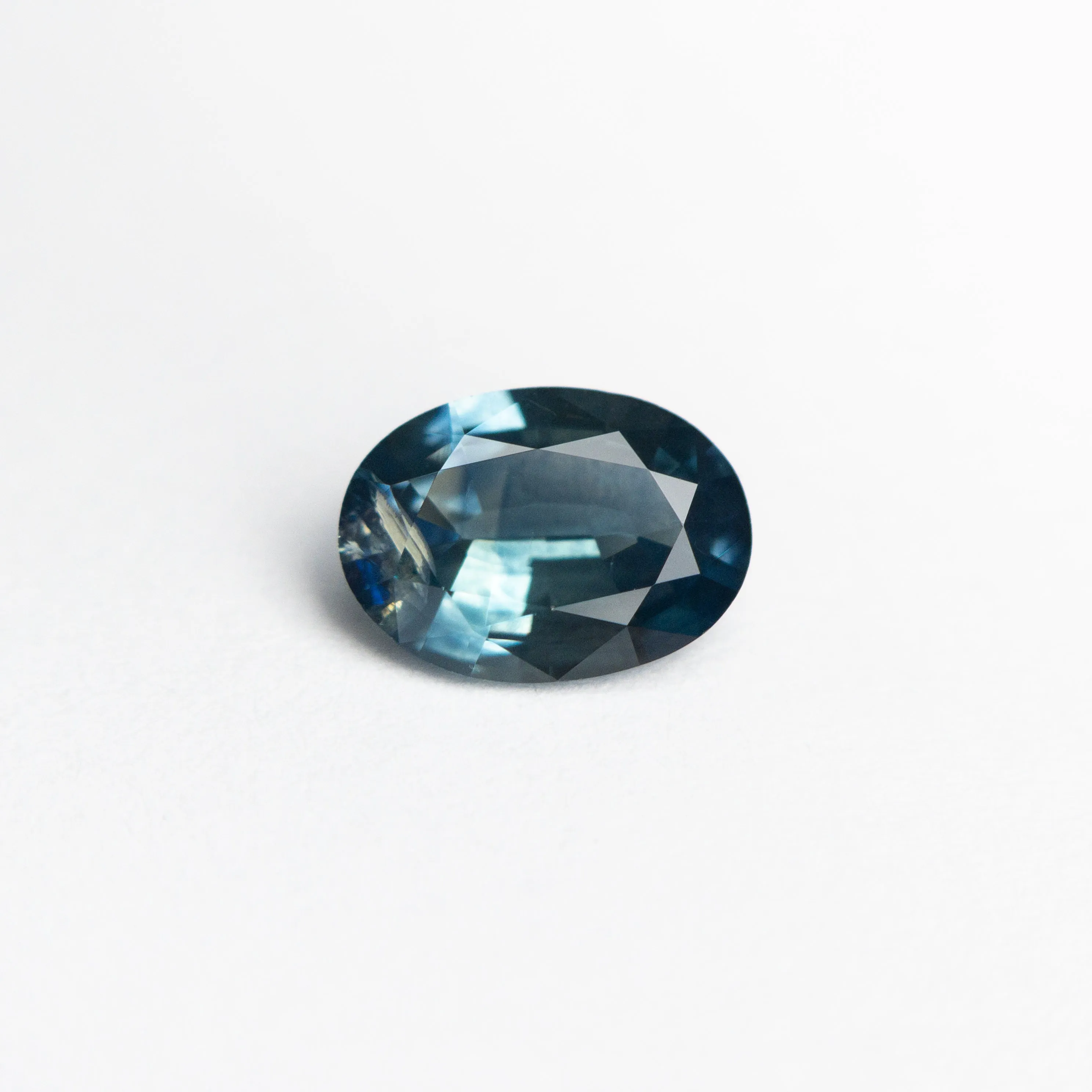 0.83ct 7.09x5.12x2.76mm Oval Brilliant Sapphire 19939-36