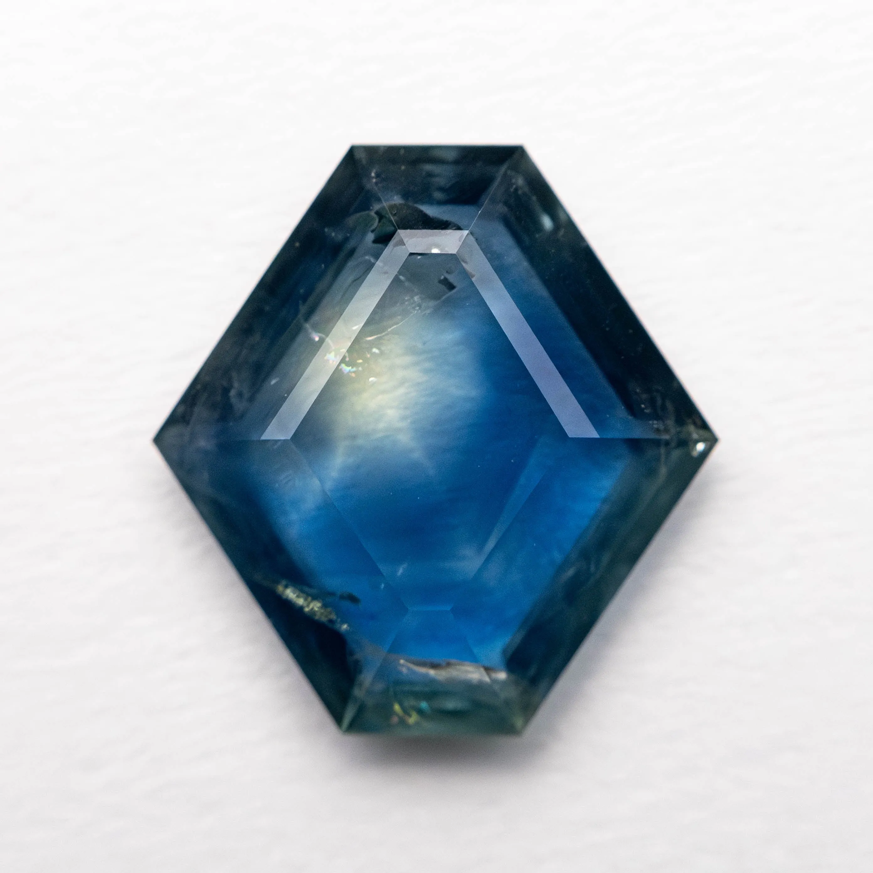 2.63ct 10.68x10.28x2.85mm Hexagon Portrait Cut Sapphire 23427-04