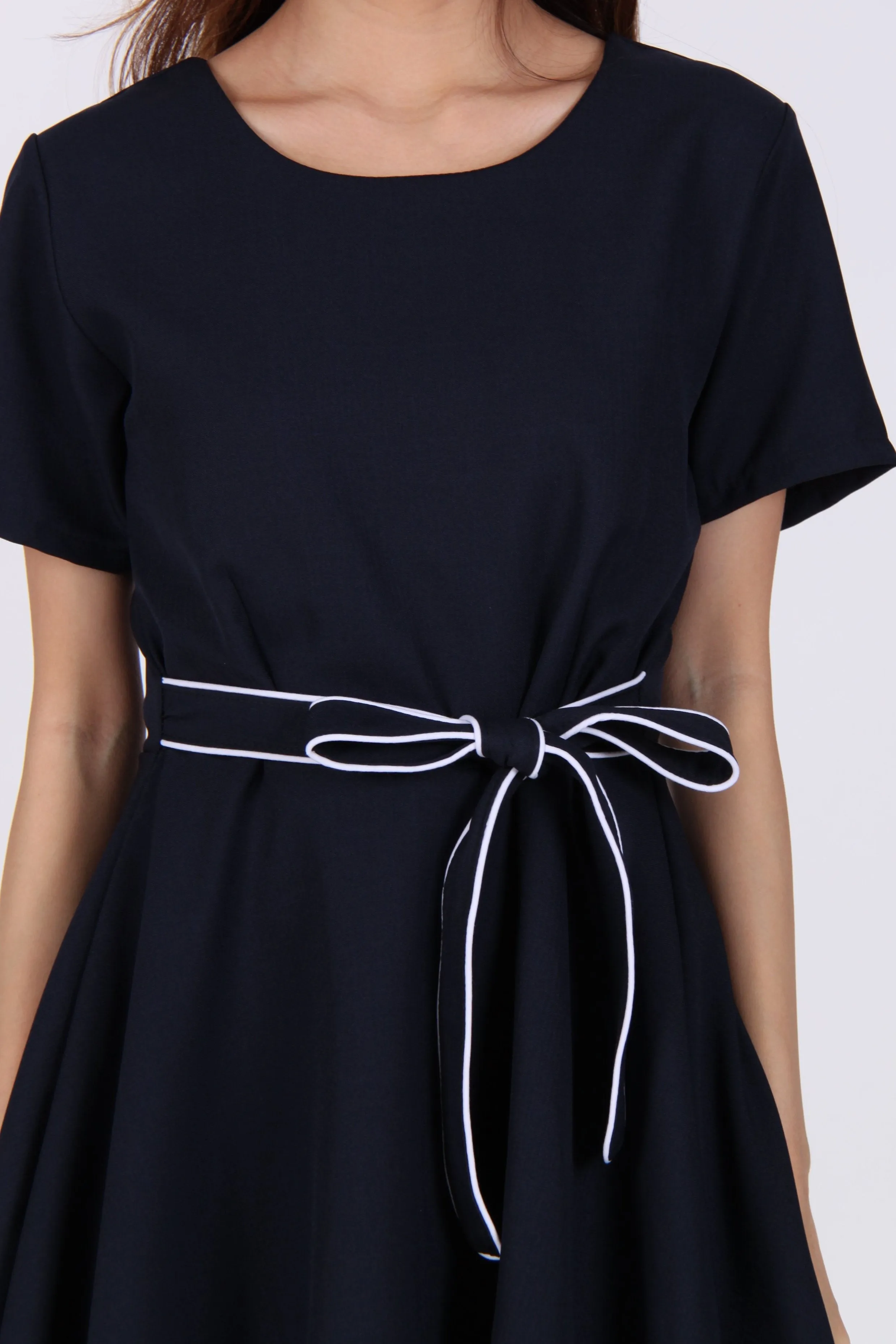 Sleeve Contrast Belt Skater Dress in Navy Blue